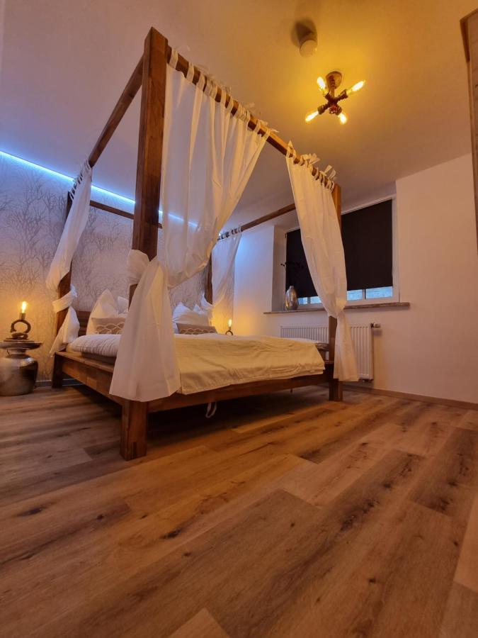 Hufschmieds Bleibe Apartamento Passau Exterior foto